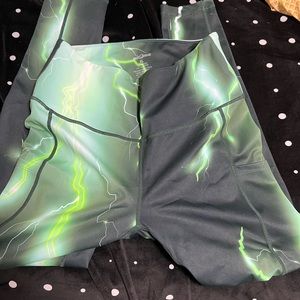 FMFM XL Lightning Leggings w/ Pockets